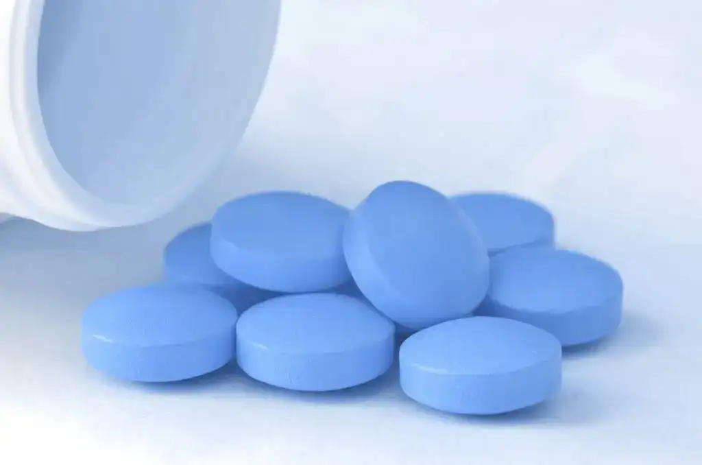 Potje met blauwe tabletten